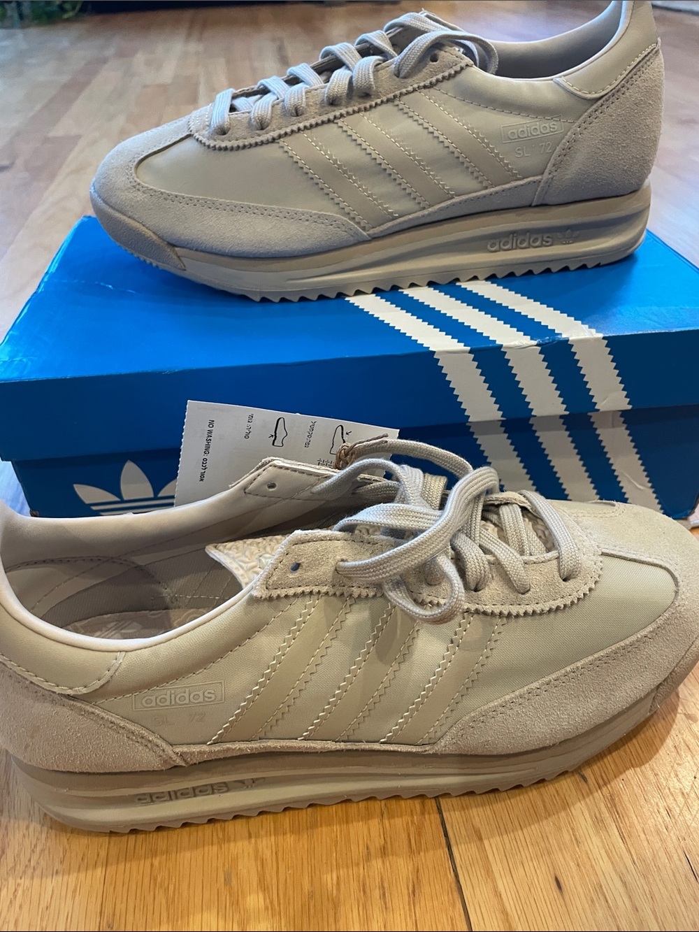 Adidas Sneakers size 7